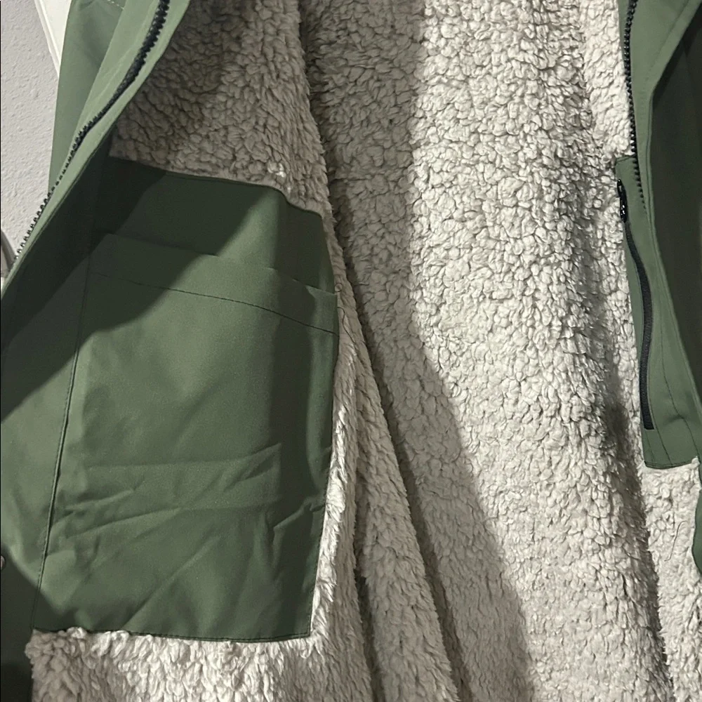 Owntop Swim Parka.  Unisex Hooded Surf Sherpa Towel Jacket With Pockets Green XS - Picture 7 of 9